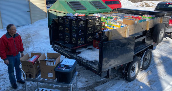 A trailer of food from the CANtastic promotion was taken to RAFP for unloading.