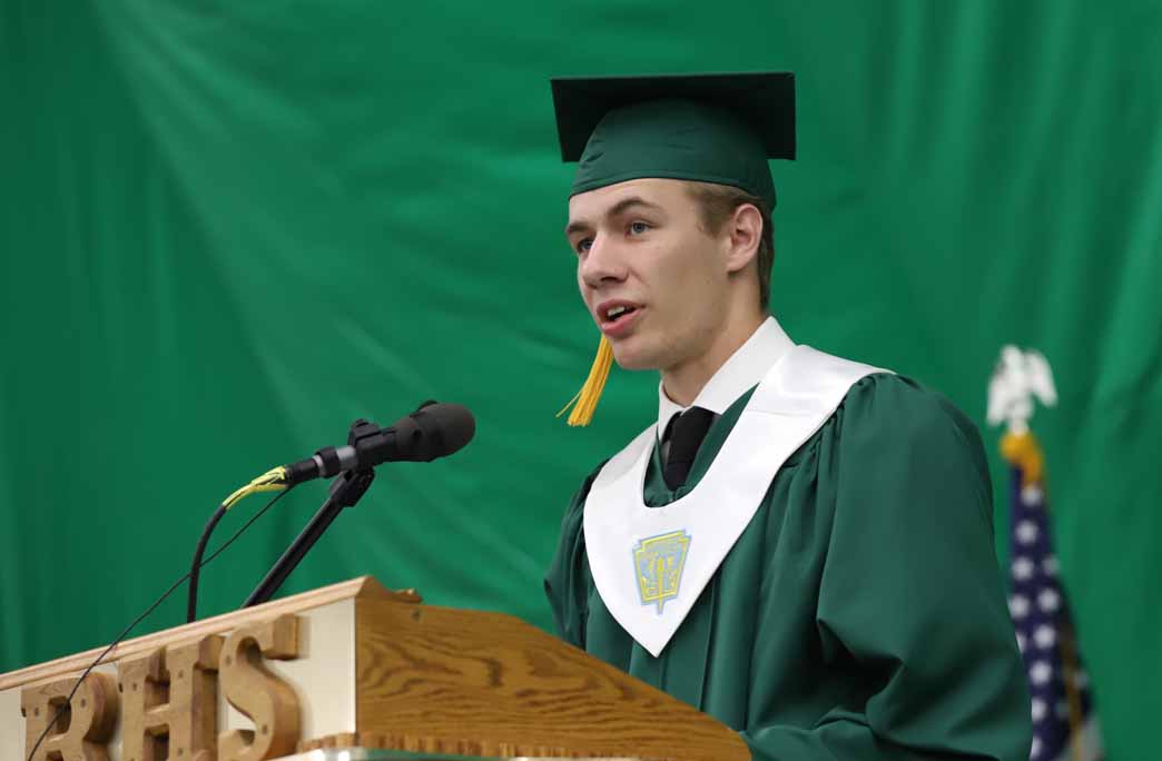 Co-valedictorian Quinn Lamers addressed the audience.
